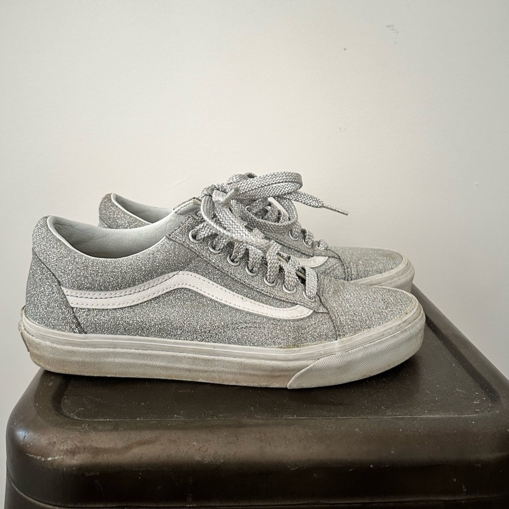 Vans Old Skool Skateboard Shoes Women's Low-Top Silver/White